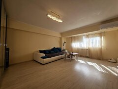 Alba Iulia, Bd Unirii, 2 Camere 83 mp, Refacut Total de la Placa, Totul Nou